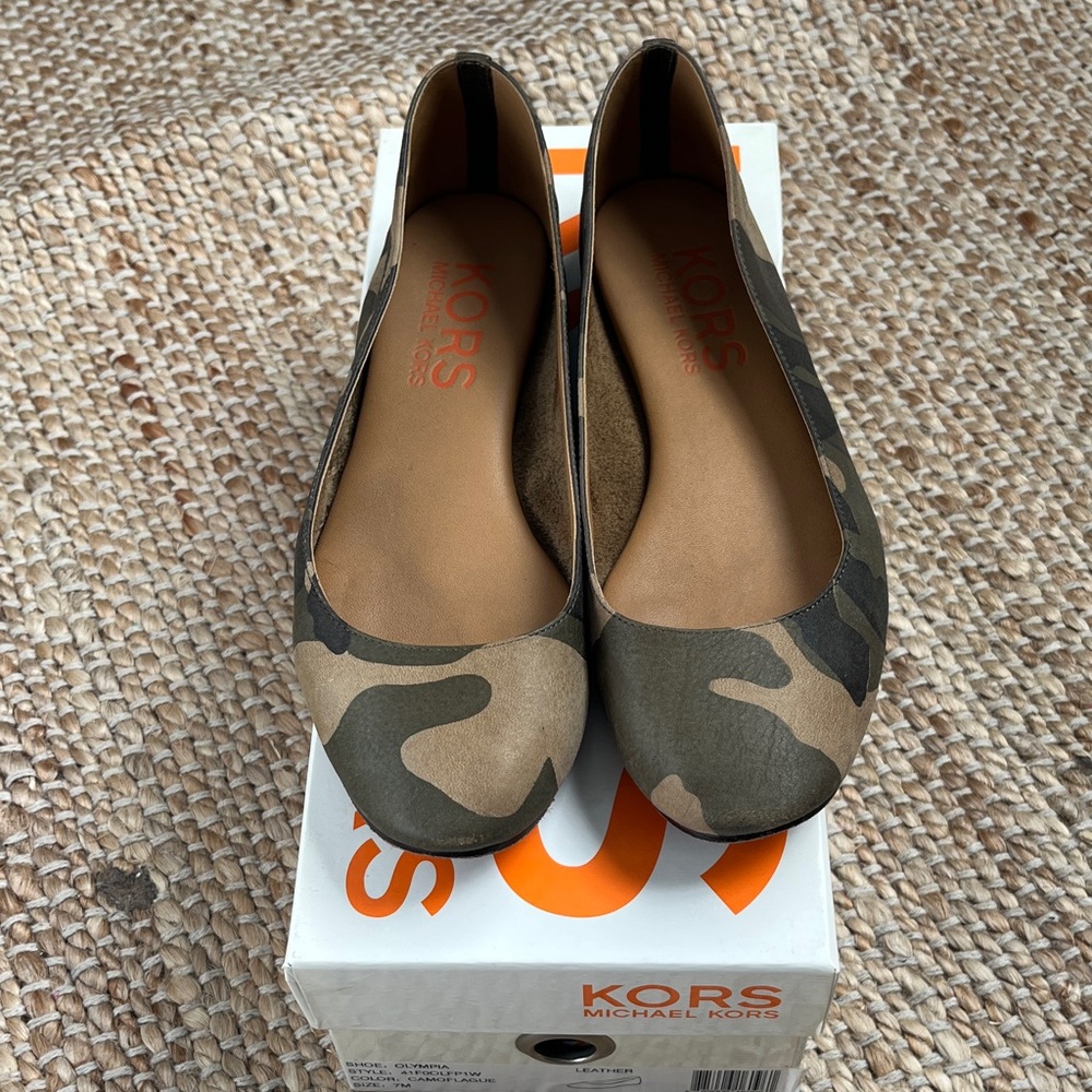 Michael Kors Camouflage Patterned Flats